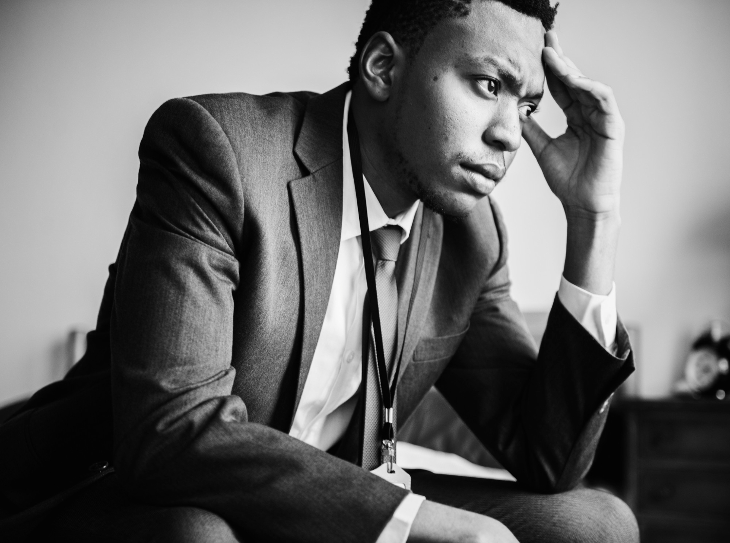 POVERTY MENTALITY|10 Signs You Might Be Materialistic